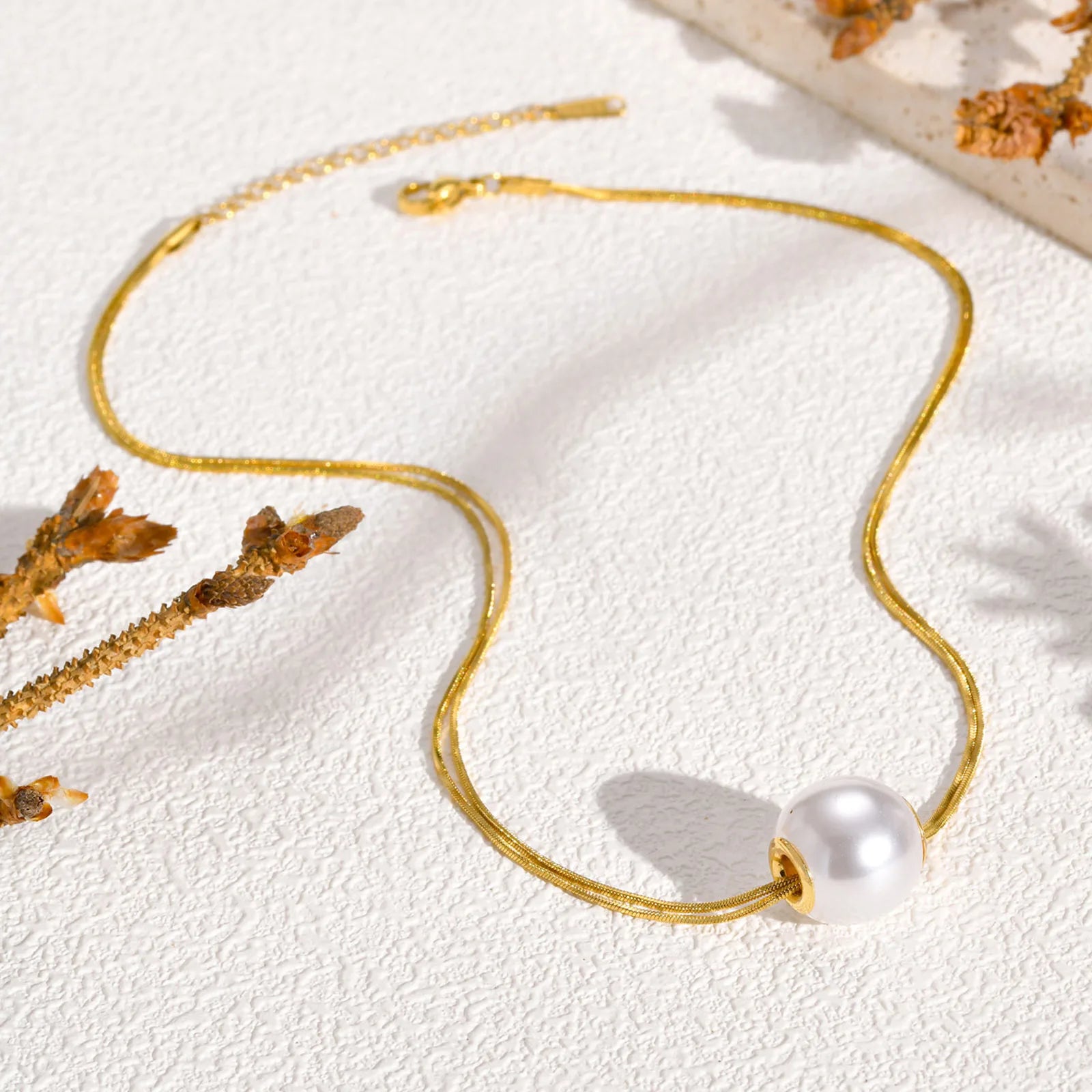 Colar Pérola Dorian Banhado em Ouro 18k