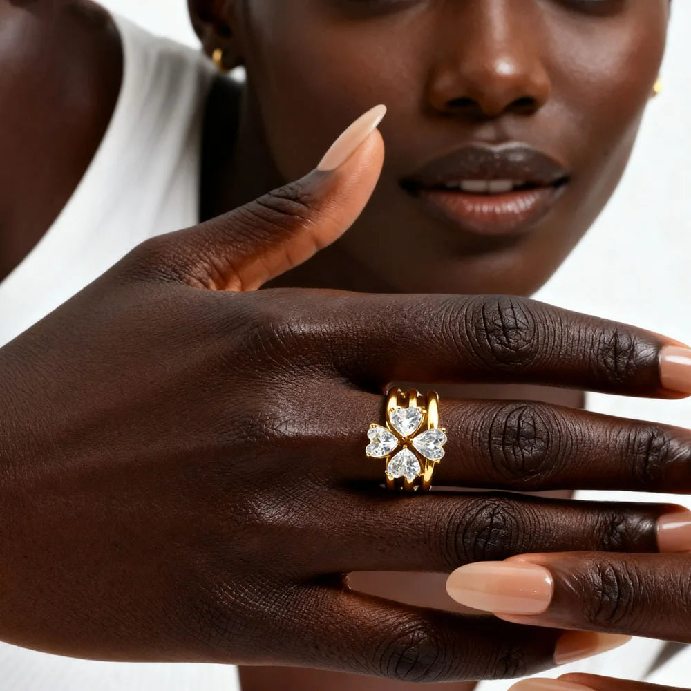 Anel Trevo em Zircônia Linea Banhado em Ouro 18k