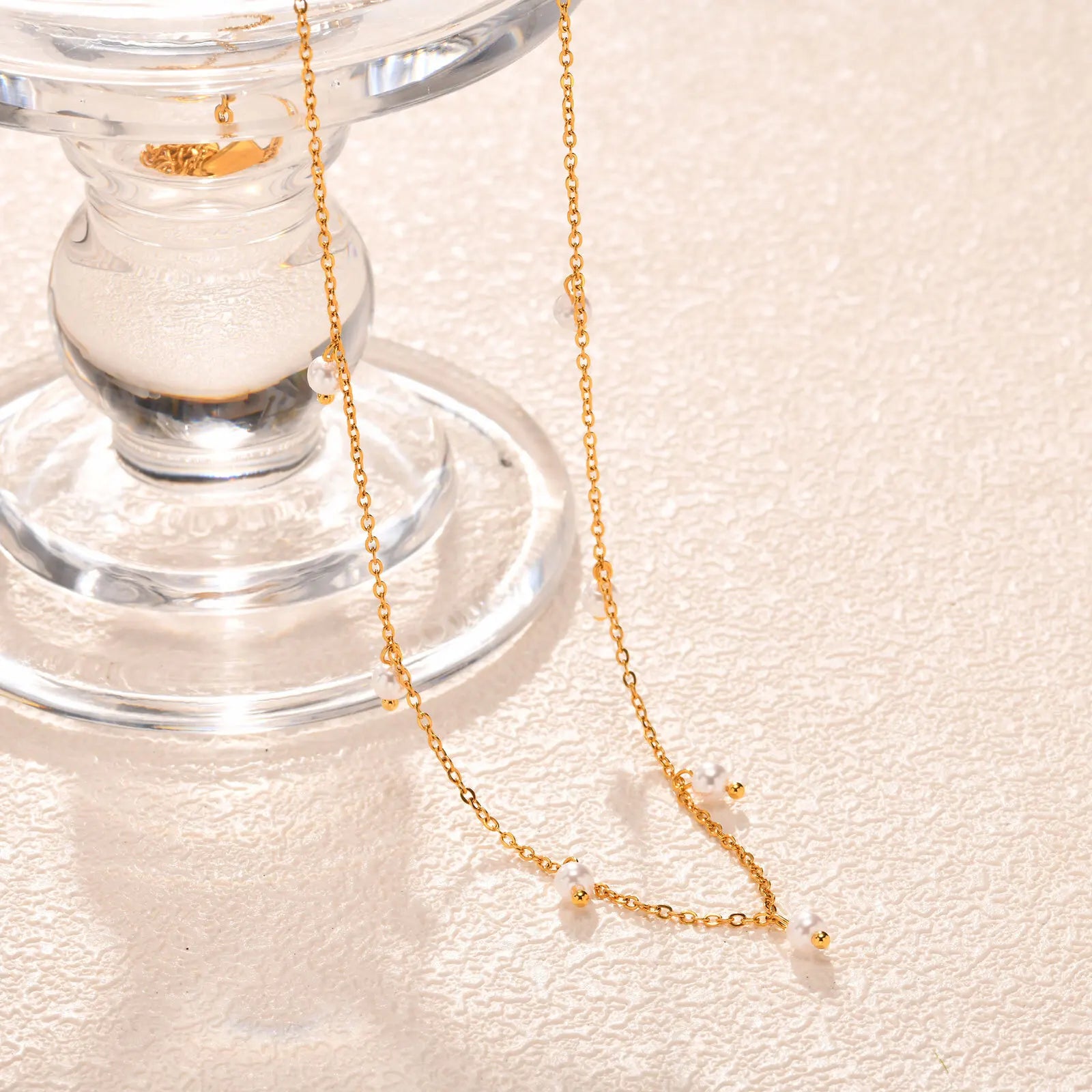 Colar Multipérola Elara Banhado em Ouro 18k