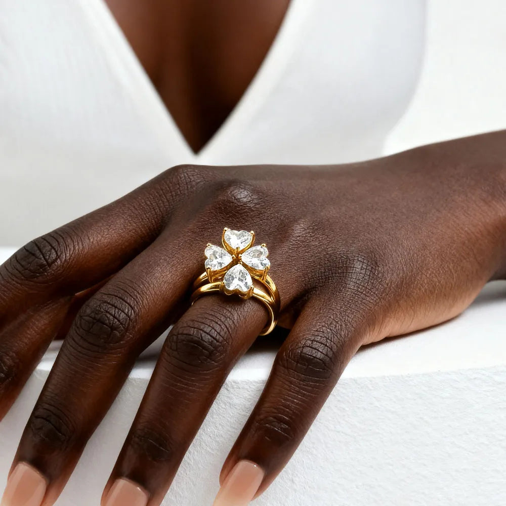 Anel Trevo em Zircônia Linea Banhado em Ouro 18k