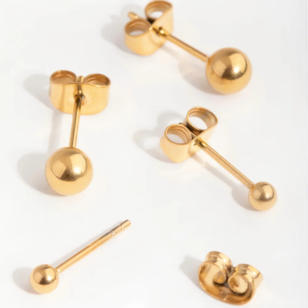 Brinco Belle Esfera Banhado em Ouro 18k