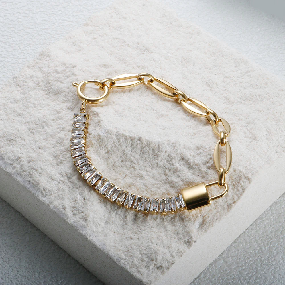 Pulseira Lock Com Corrente Banhada em Ouro 18k