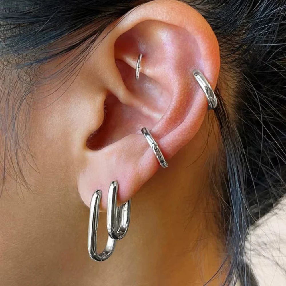 Brinco Legacy Retangular Arredondado Prata